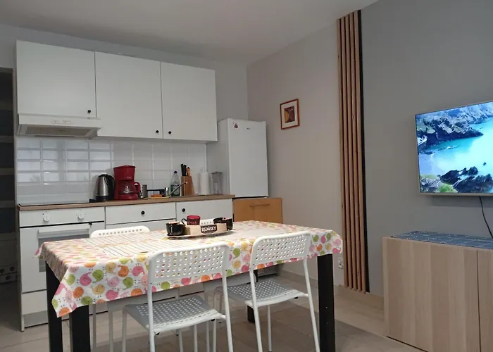 Zacisze 2 Big 4u דירה